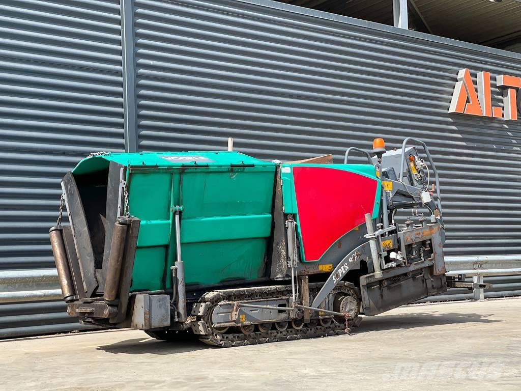 Vögele SUPER 800 Strassenfertiger