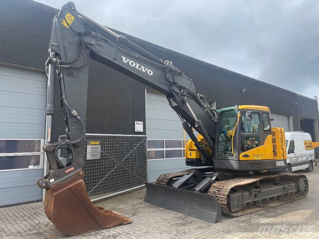 Volvo ECR235C Raupenbagger