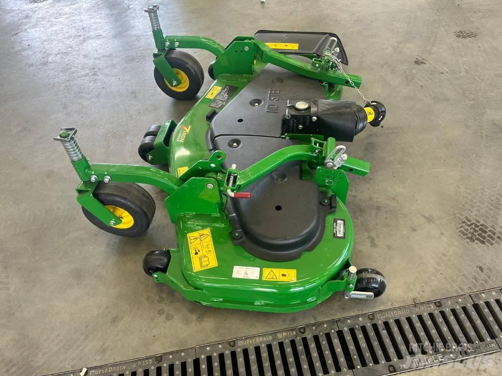 John Deere 7 Iron Reitermäher