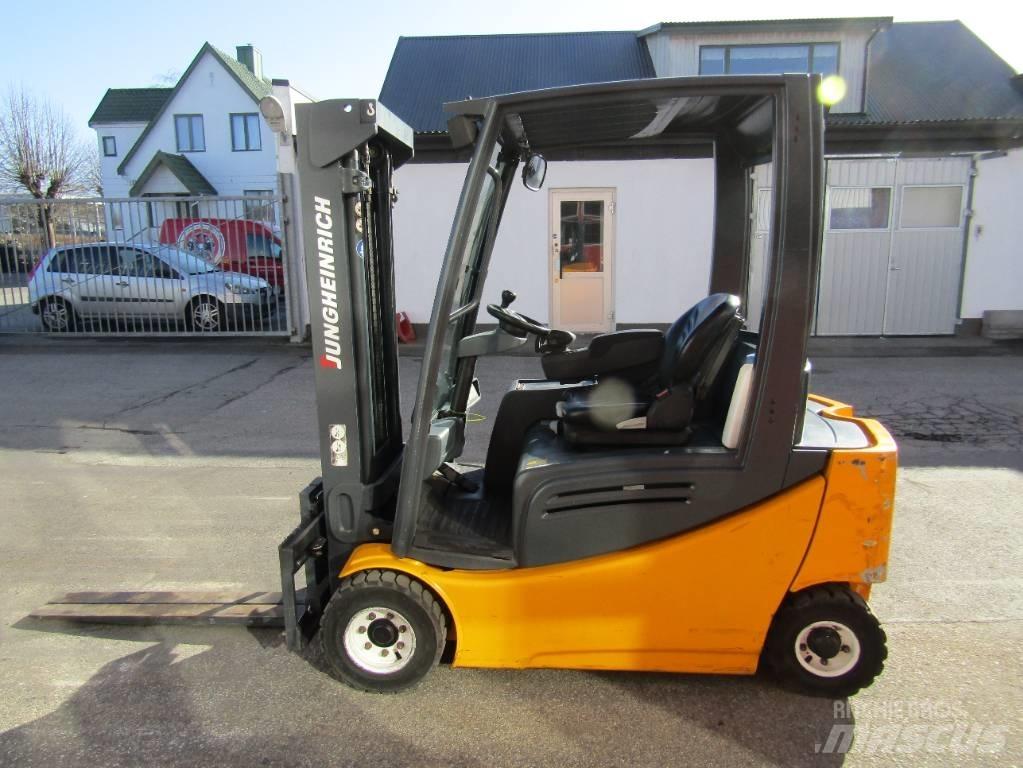 Jungheinrich EFG 320 Elektrische heftrucks