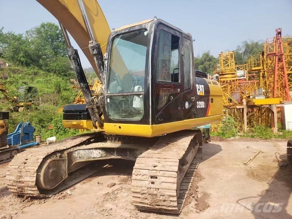 CAT 320 D Raupenbagger