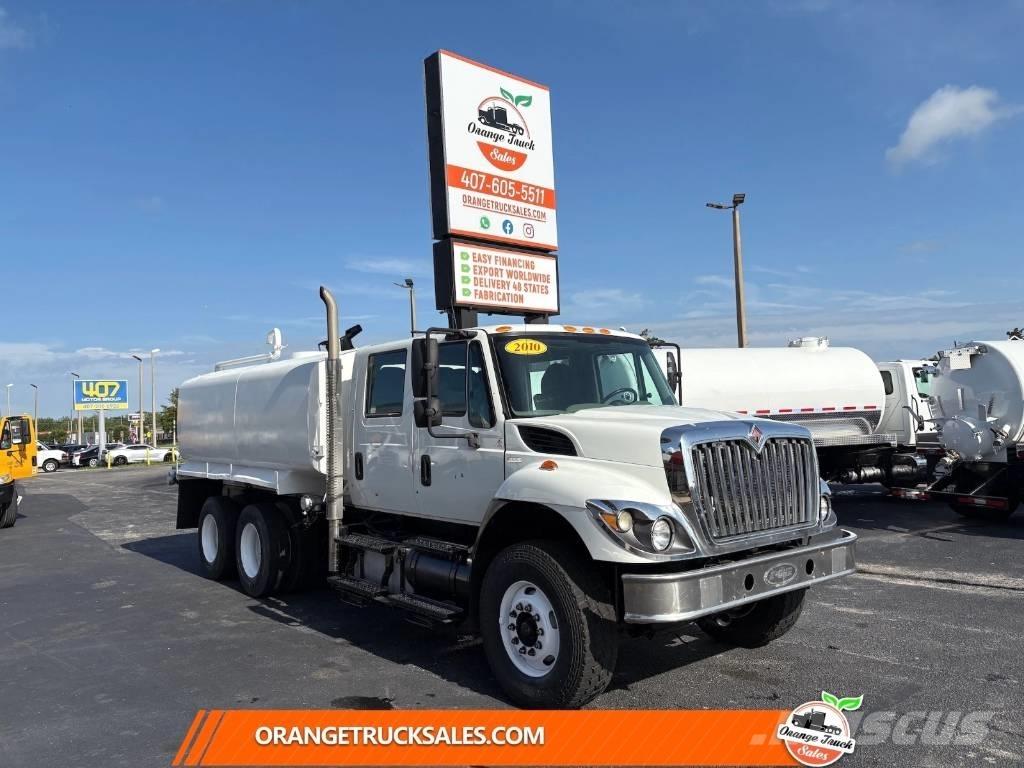 International 7400 Wassertanker