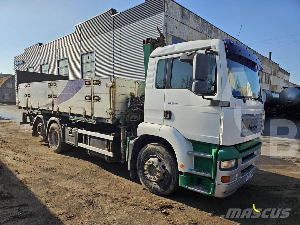 MAN TGA26.310 Pritschenwagen/Pritschenwagen mit Seitenklappe