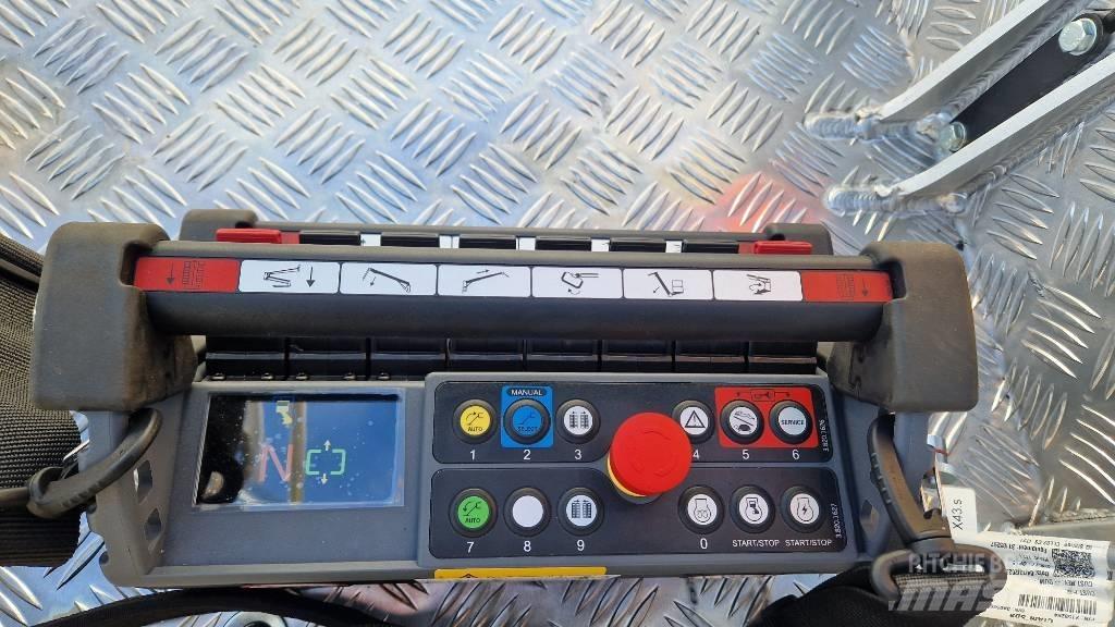 JLG X 20 J Plus Gelenkteleskoparbeitsbühnen