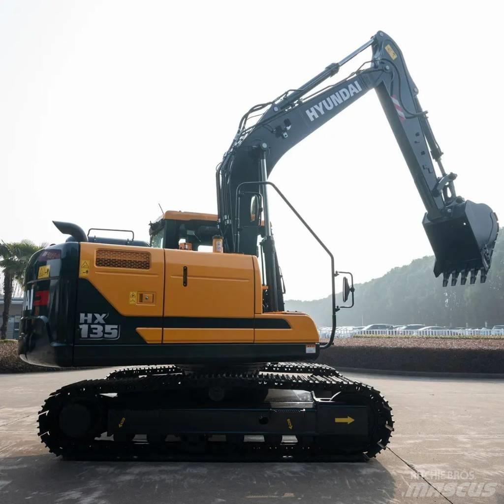 Hyundai HX135 Raupenbagger