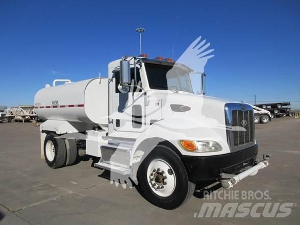 Peterbilt 337 Tankwagen