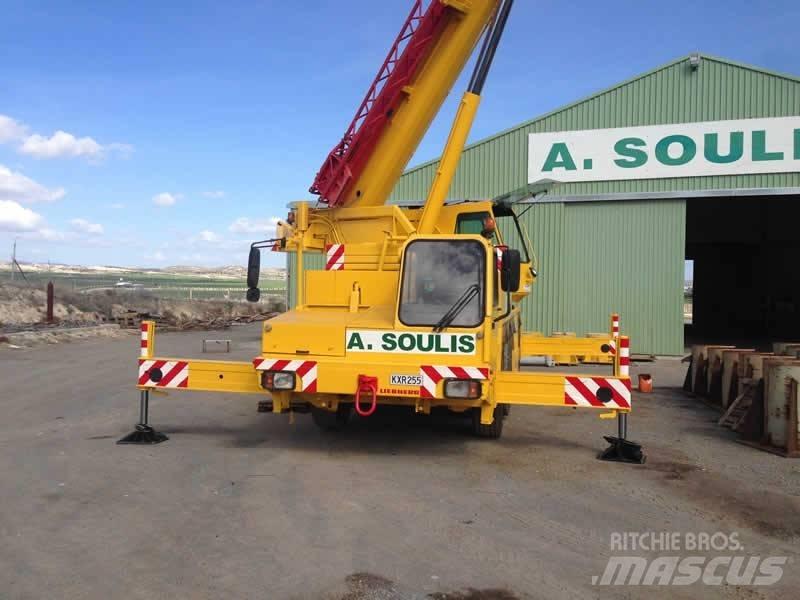 Liebherr LTM 1050 Kranen voor alle terreinen