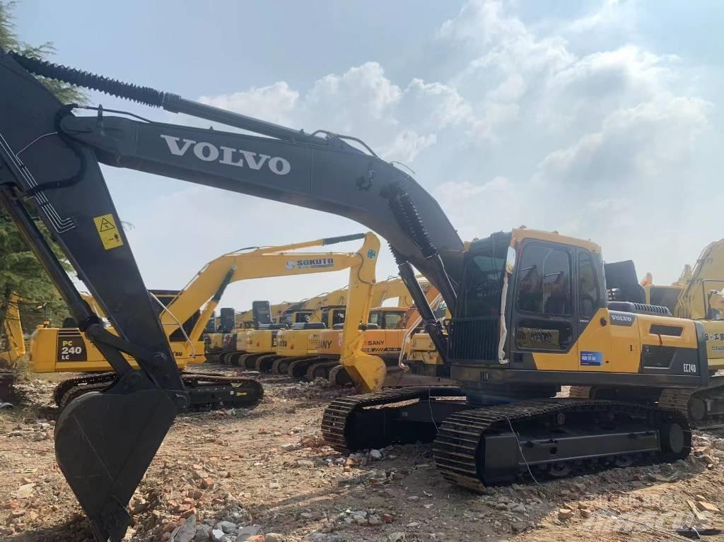 Volvo EC 240 Raupenbagger