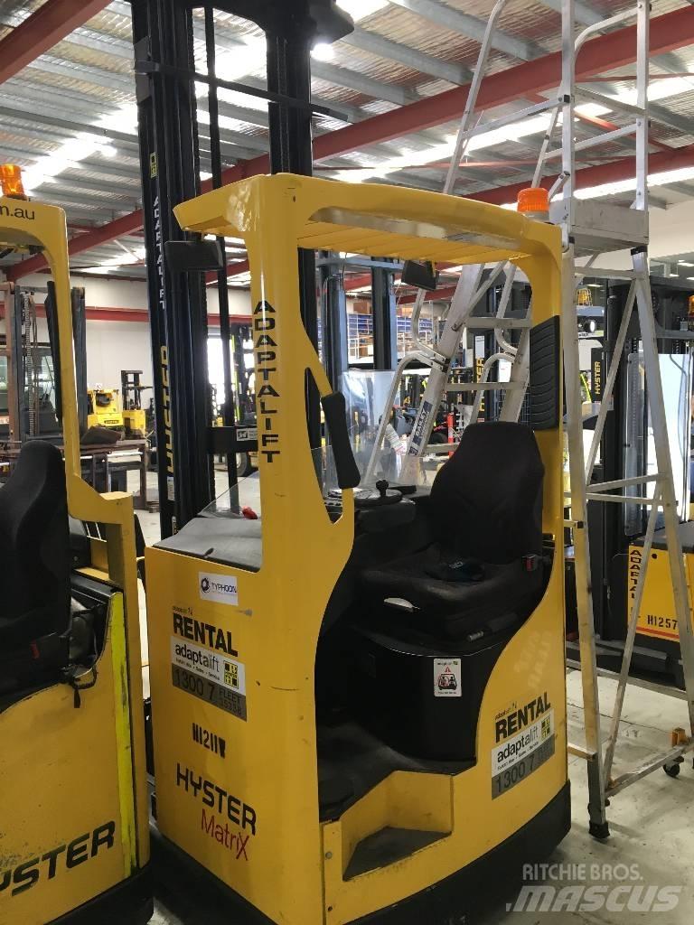 Hyster R1.6 Schubmaststapler
