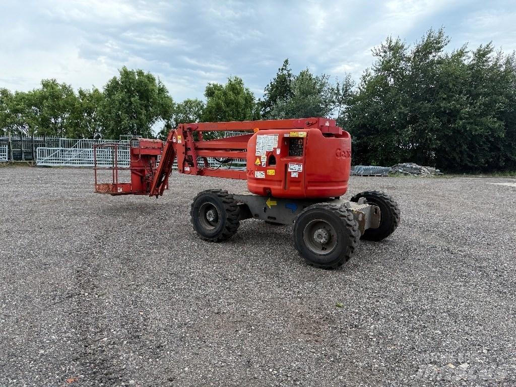 Genie Z 45 Gelenkteleskoparbeitsbühnen