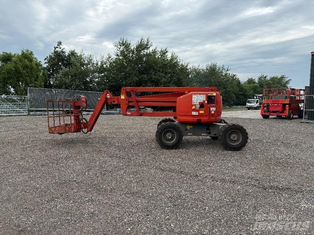 Genie Z 45 Gelenkteleskoparbeitsbühnen