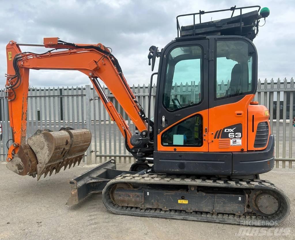 Doosan DX 63-3 Raupenbagger