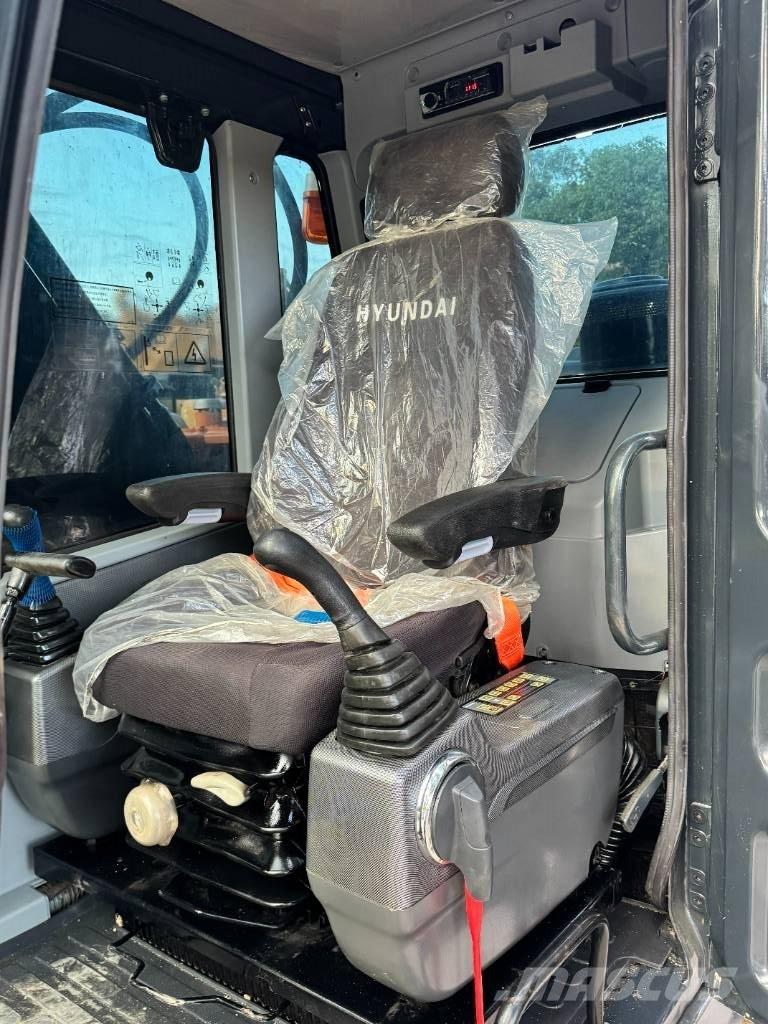 Hyundai 220HX Raupenbagger