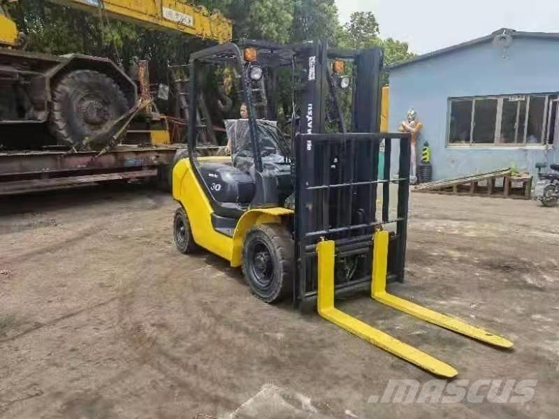 Komatsu 3 Ton Diesel heftrucks