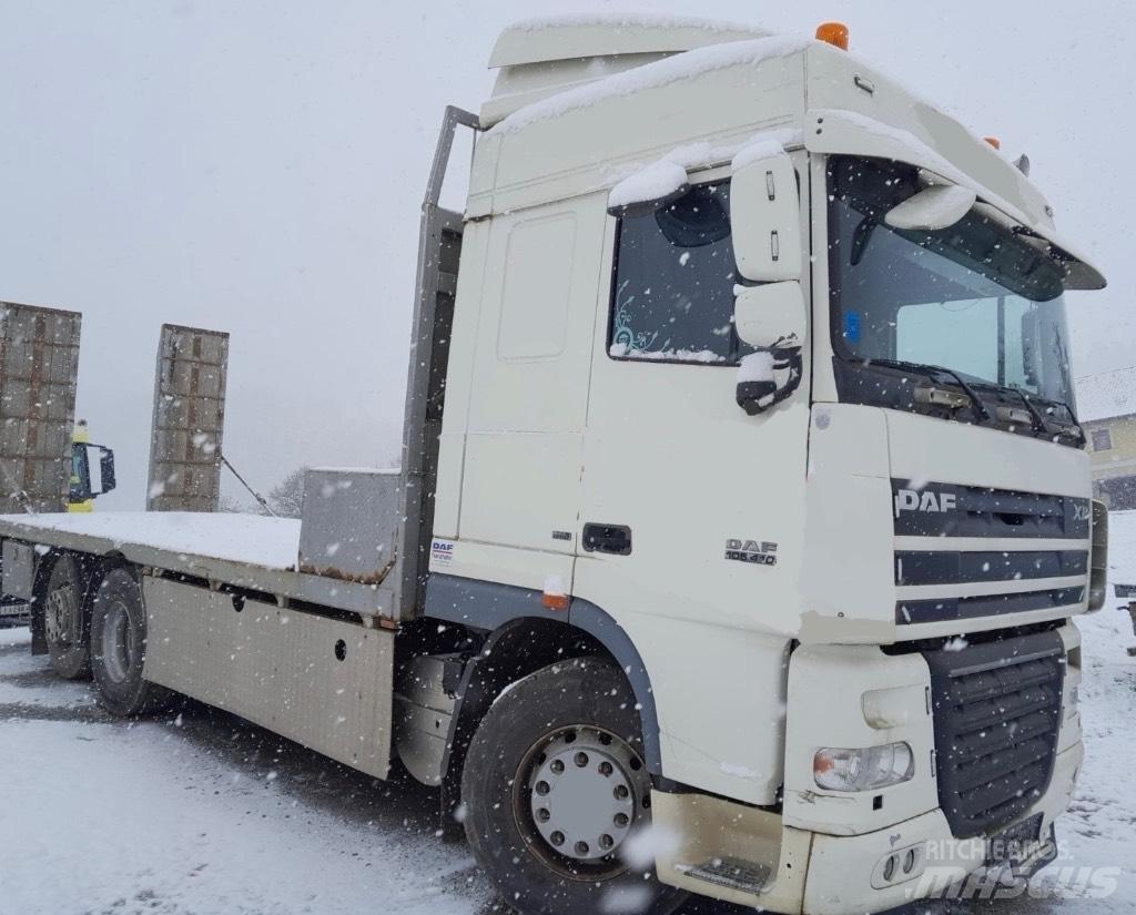 DAF XF 105 Pritsche & Plane