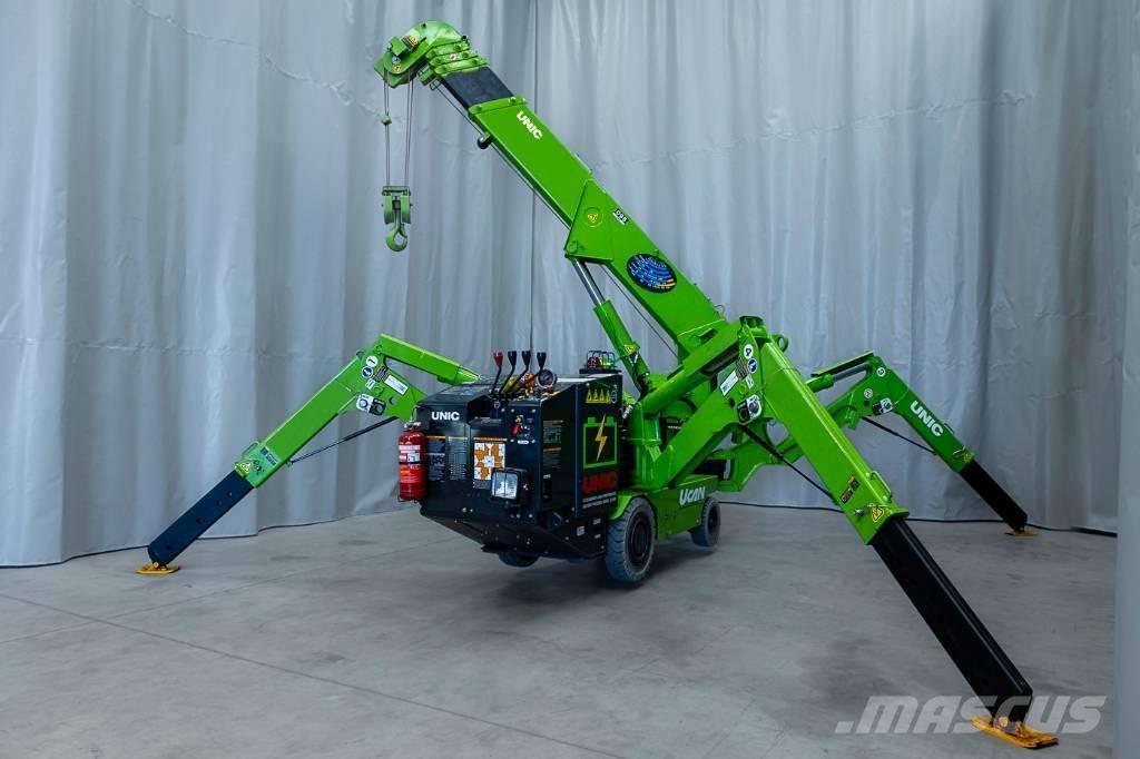 Unic URW-095-WBE Minikrane