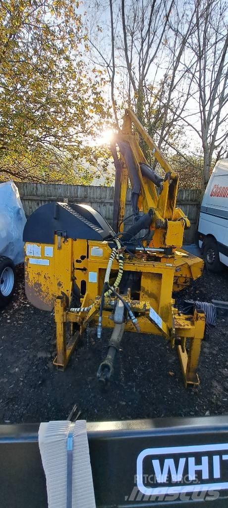 McConnel PA55 Heckenschneider