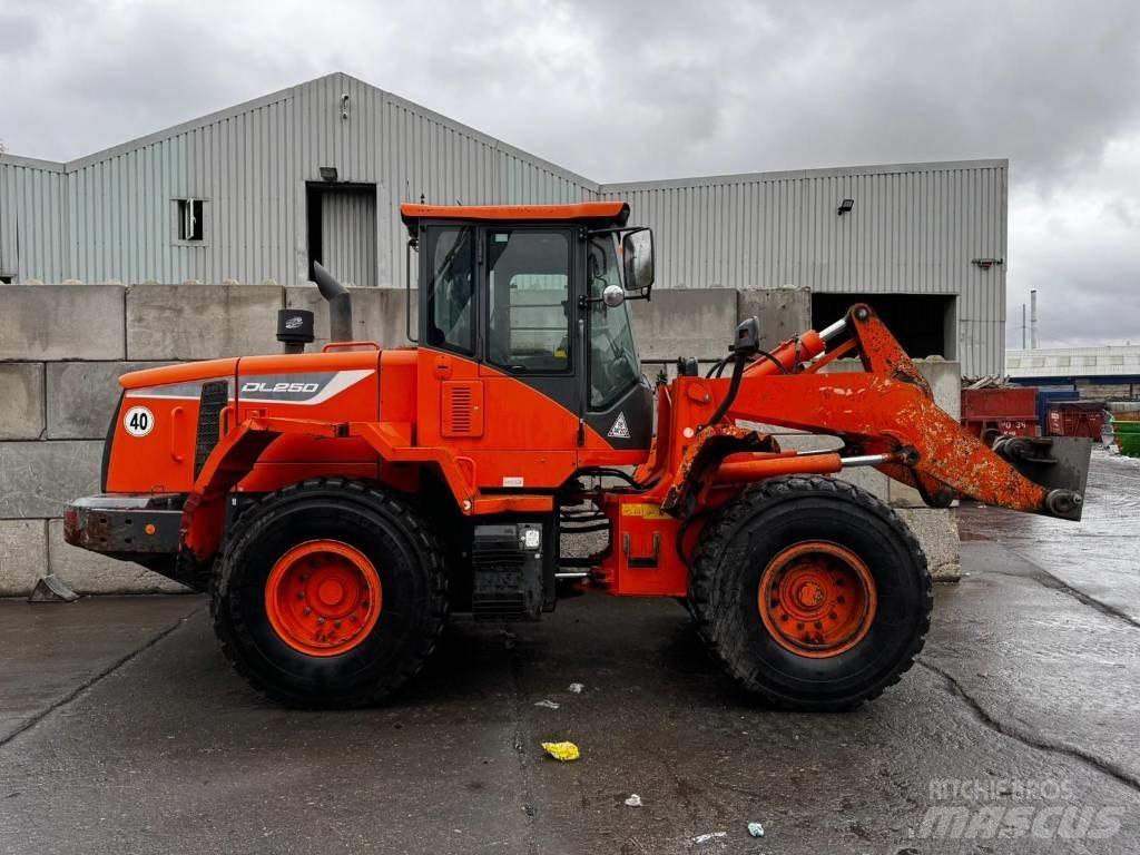 Doosan DL250-5 Radlader