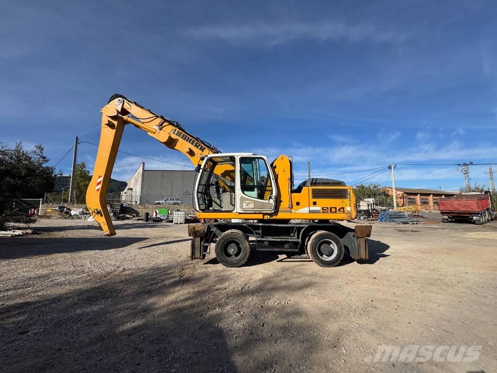 Liebherr A 904 C Materialumschlag