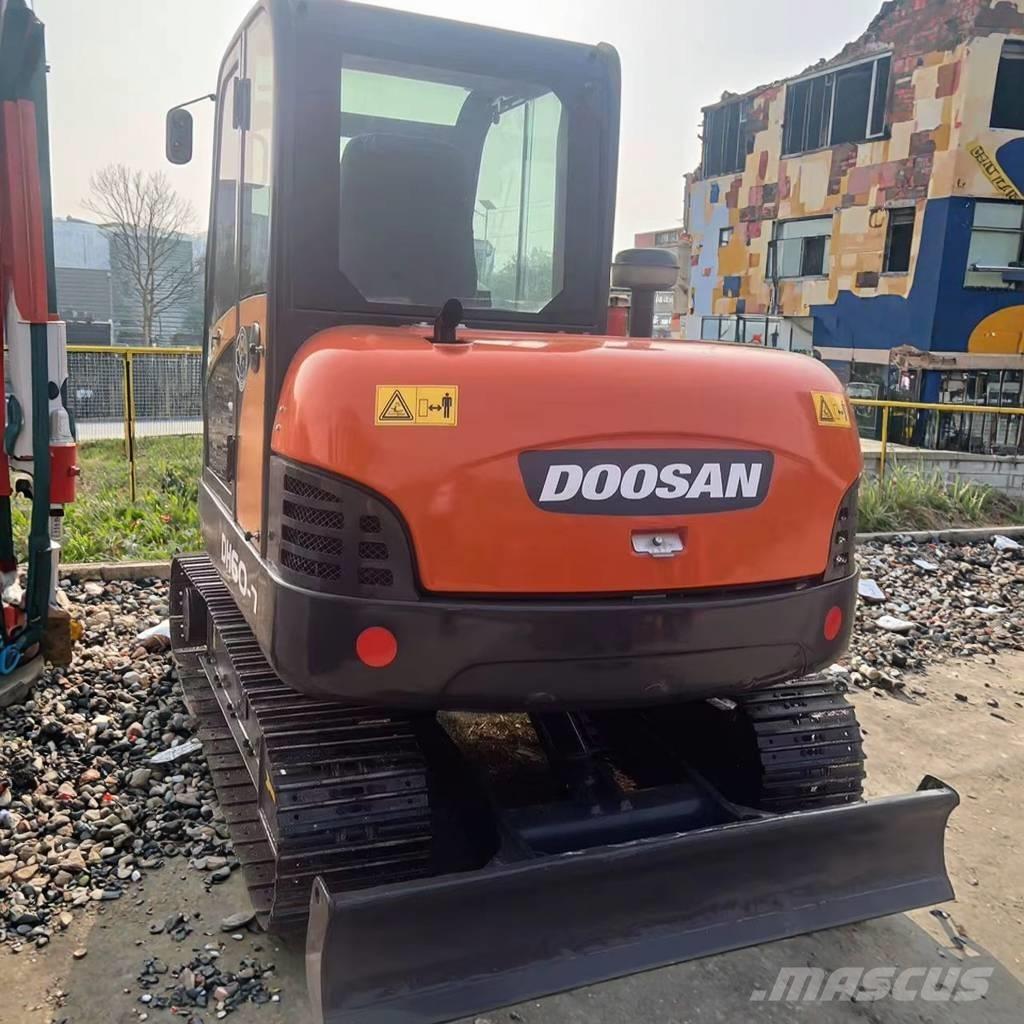 Doosan DH 60 Minibagger < 7t