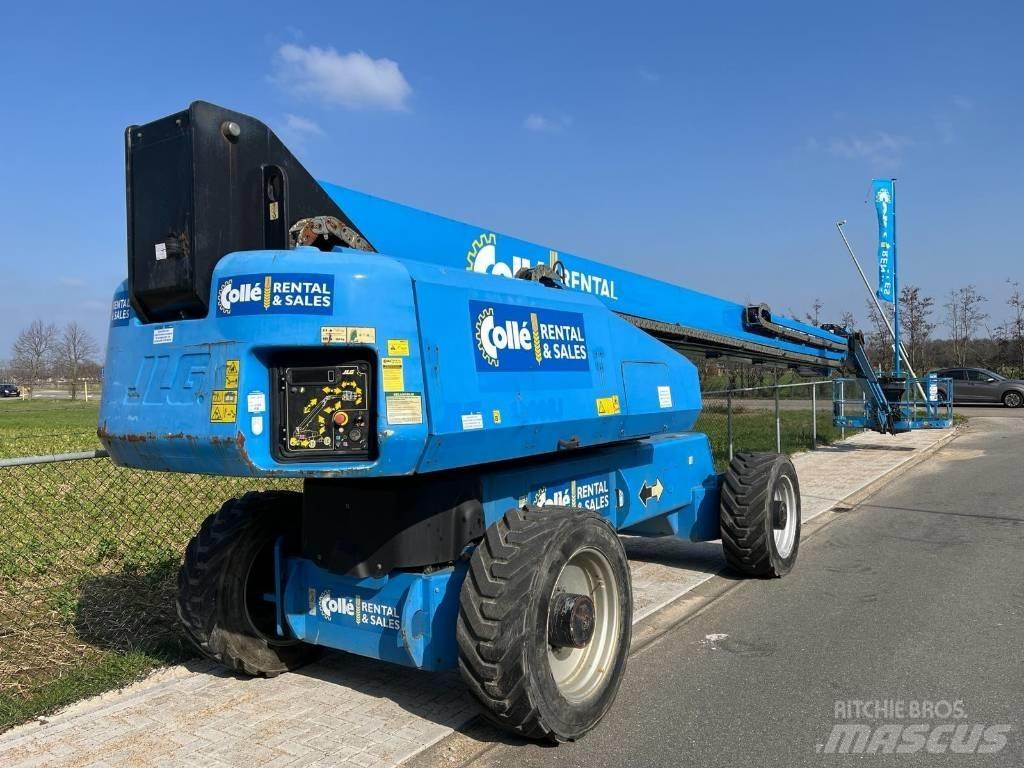 JLG 1500 SJ Teleskopbühnen