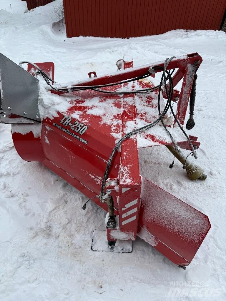 Varila Steel TR 250 Schneefräse