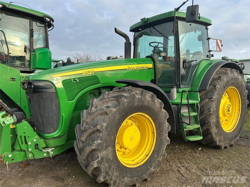 John Deere 8420 Traktoren