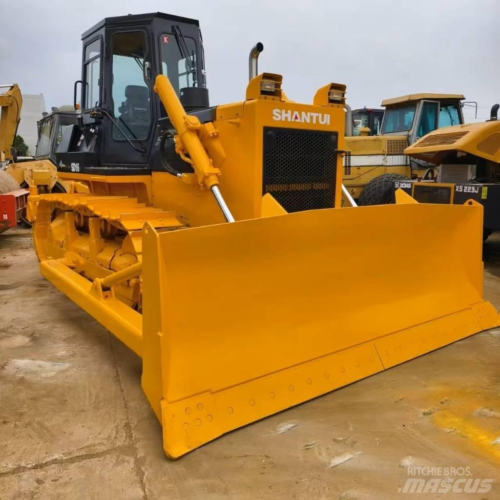 Shantui SD 16 Bulldozer