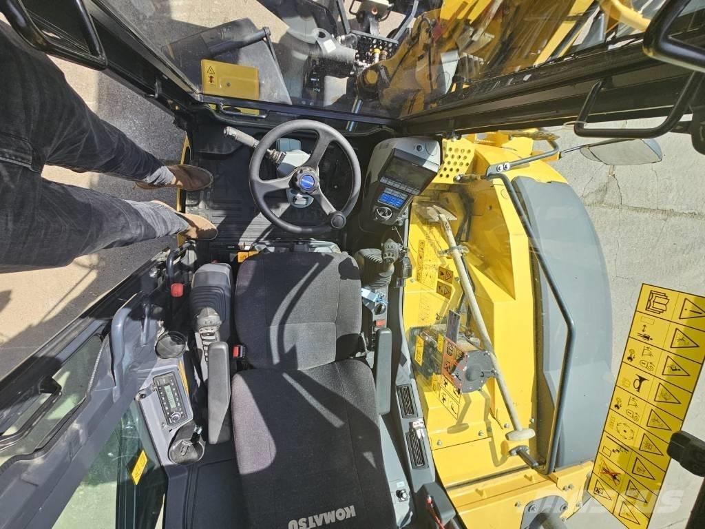 Komatsu PW 98 MR-11 Mobilbagger
