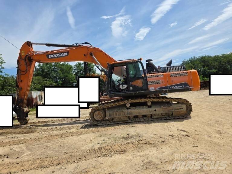 Doosan DX 300 LCA Raupenbagger