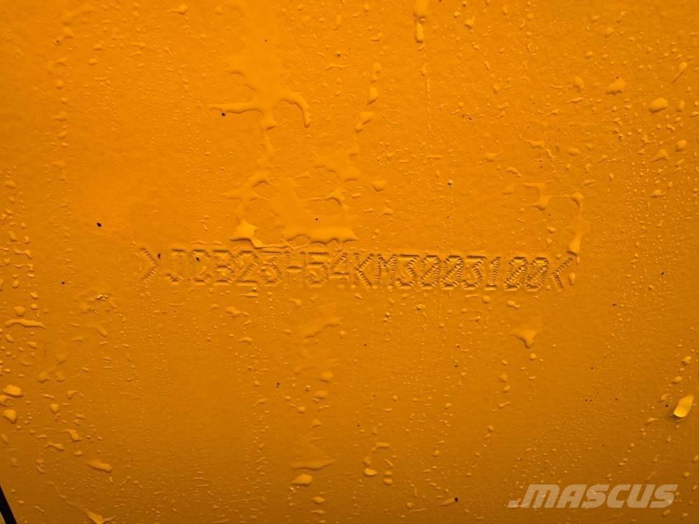 JCB 3CX PLUS AEC Baggerlader