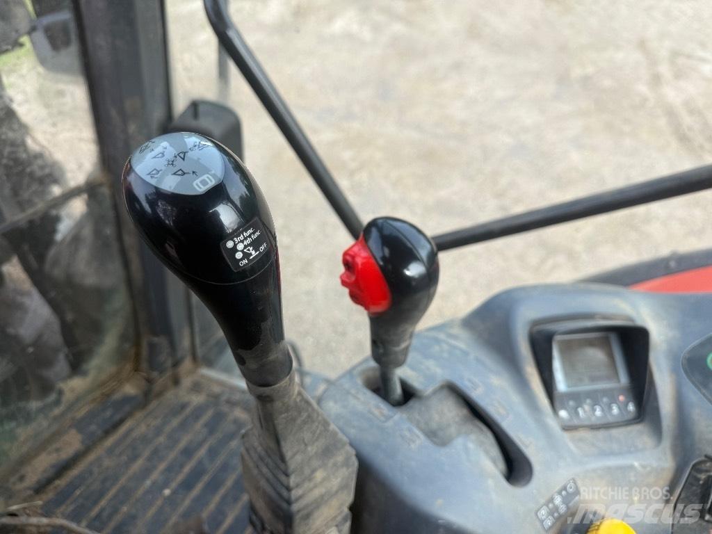 Kubota M 135 GX Traktoren