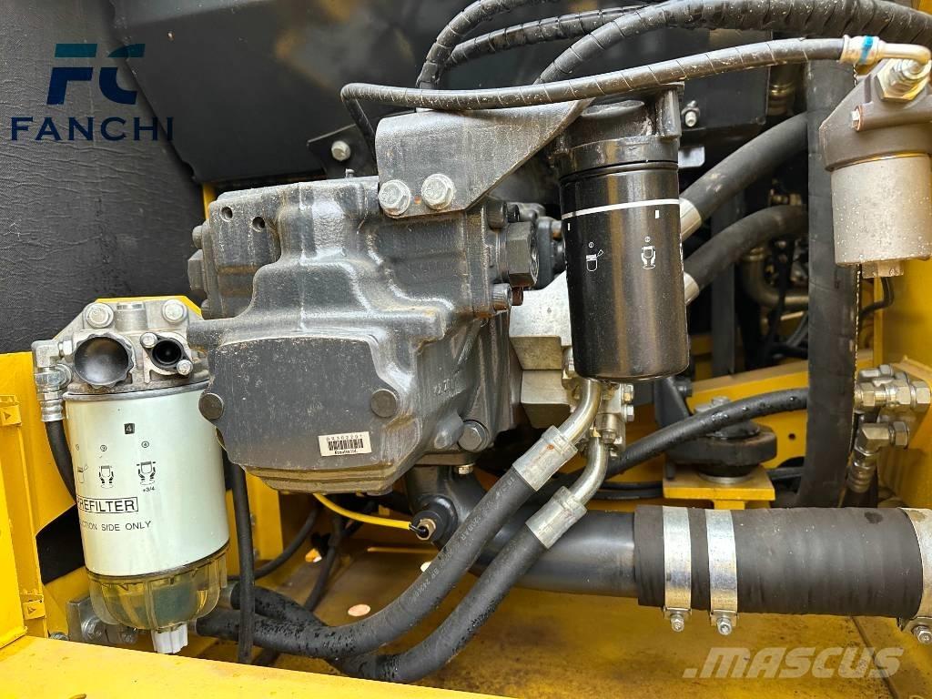 Komatsu PC 210-8 Raupenbagger