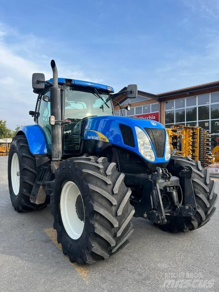 New Holland T 7060 Traktoren