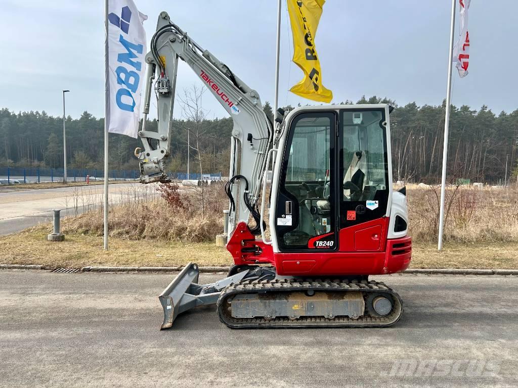 Takeuchi TB 240 Minibagger < 7t