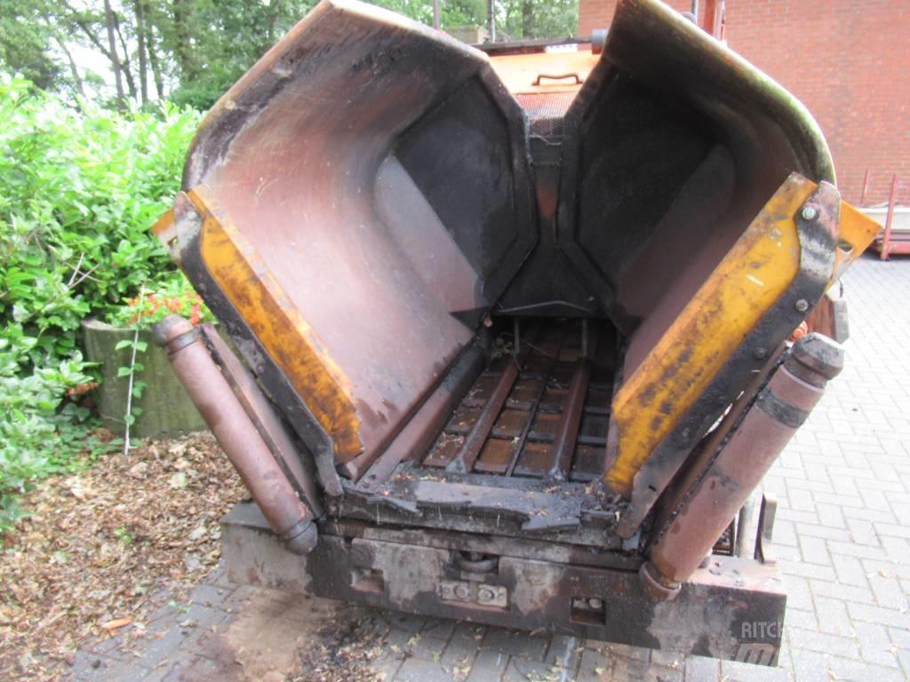 Demag DF 65 C  DF 115 Strassenfertiger