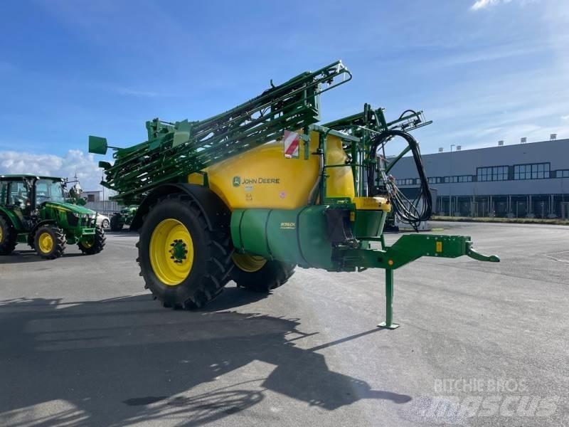 John Deere R740i Anhängespritzen