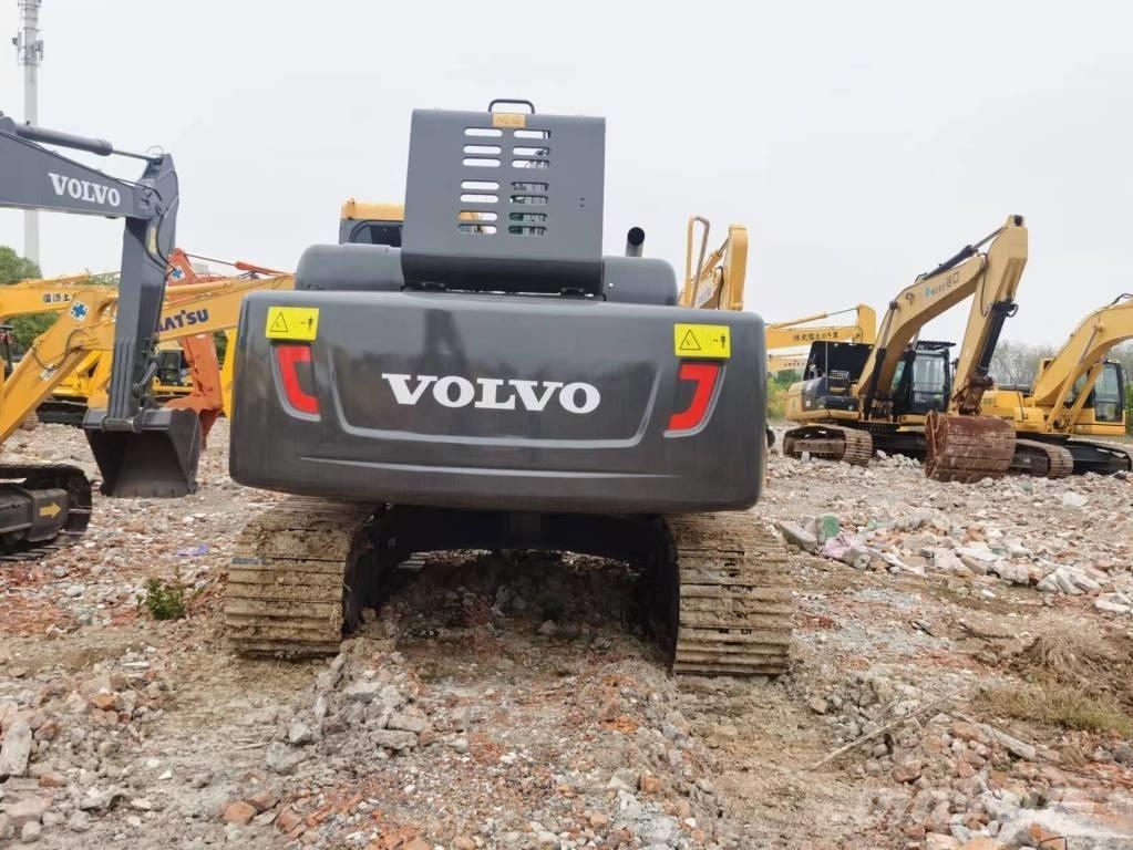 Volvo EC210D Raupenbagger