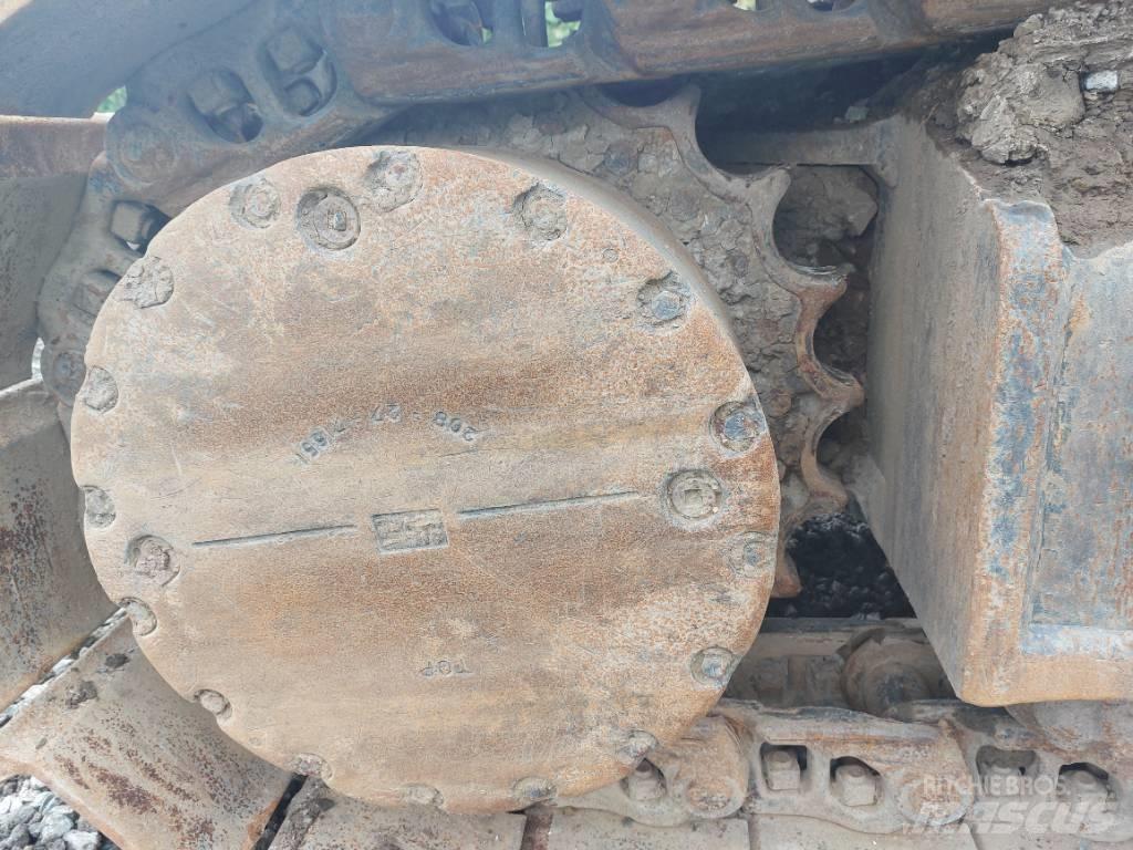 Komatsu PC490LC-11 Raupenbagger
