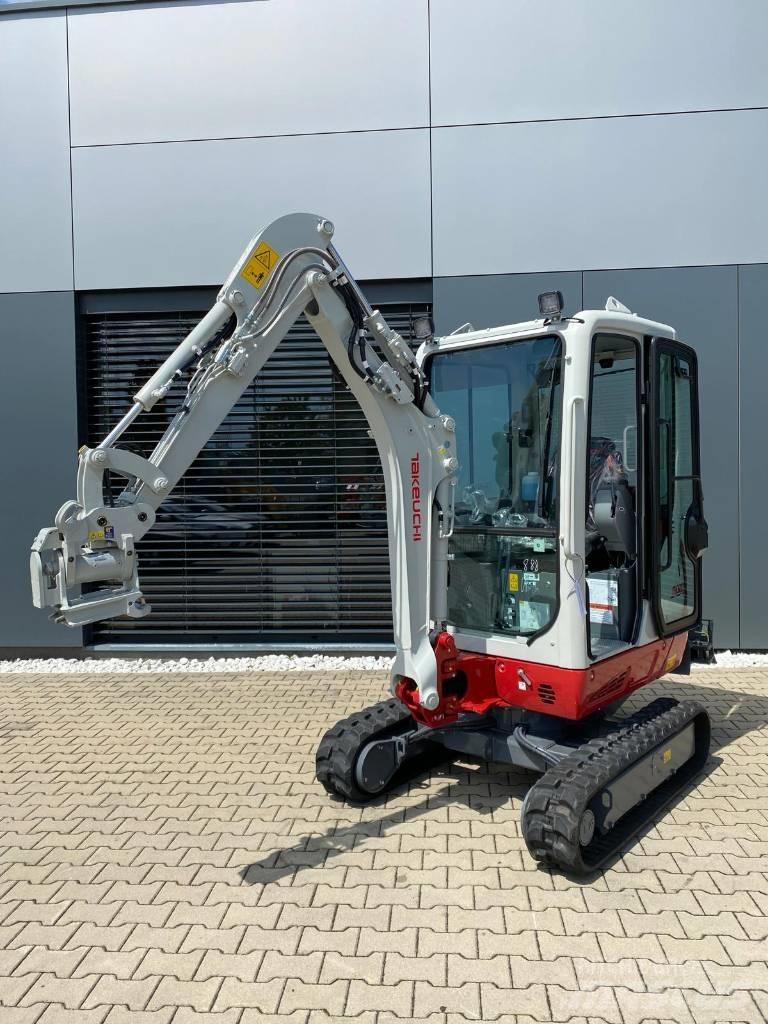 Takeuchi TB 320 Minibagger < 7t