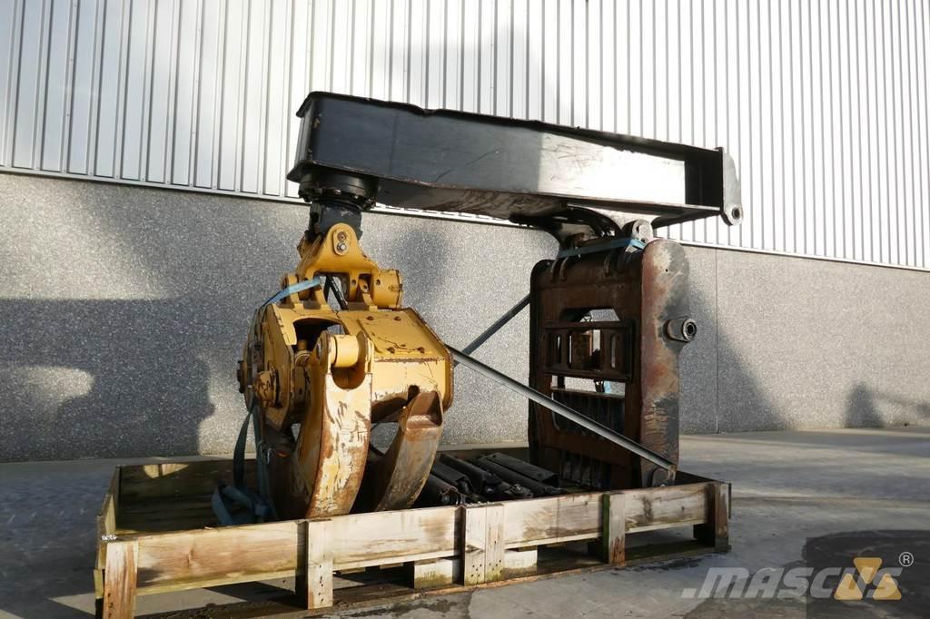 CAT 525D Grapple Transport Sonstige