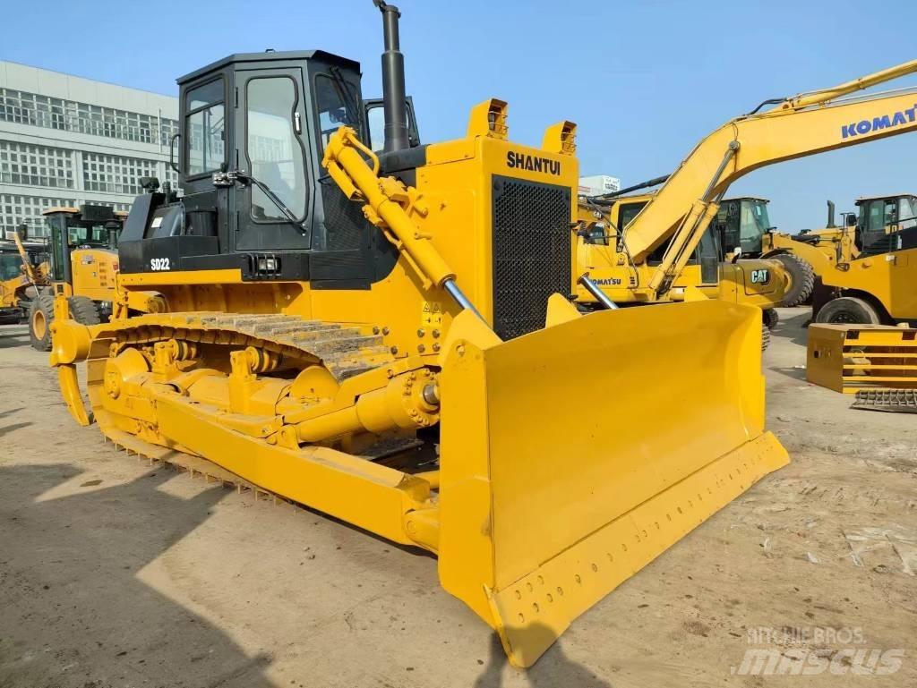 Shantui SD 22 Bulldozer