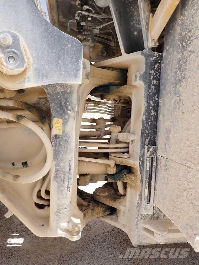 Komatsu WA600-8EO Radlader