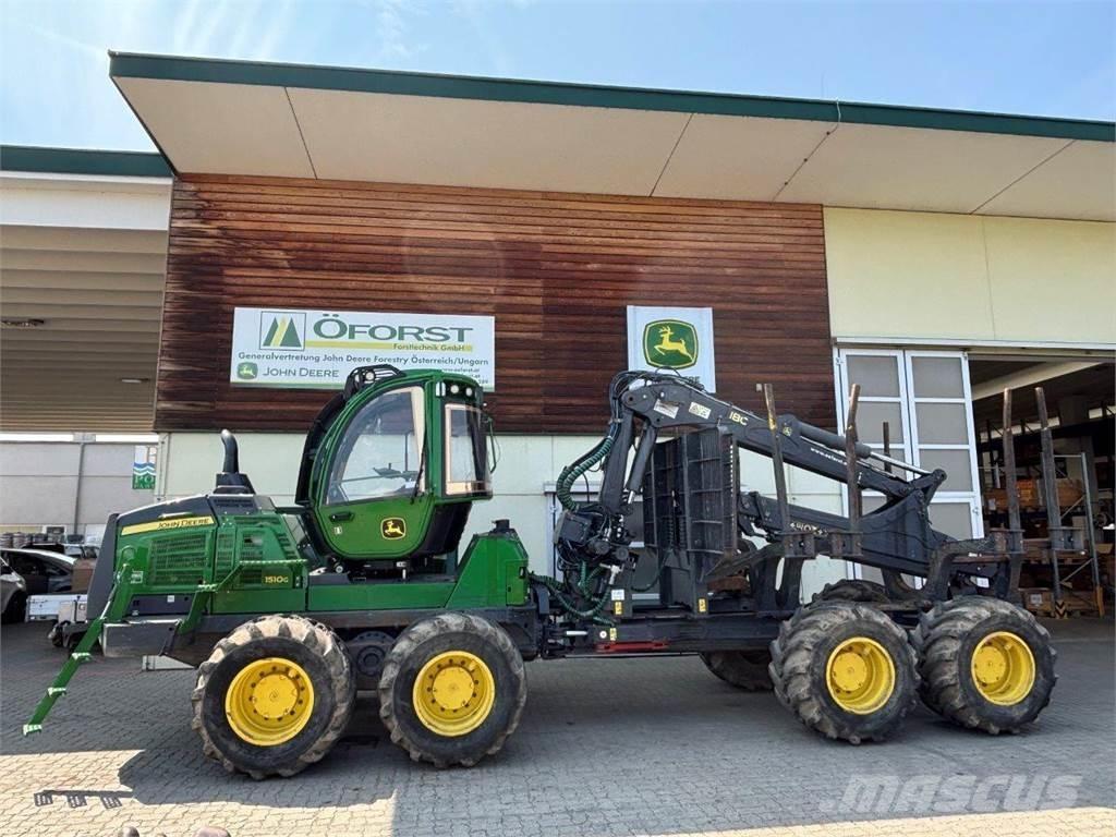 John Deere 1510 G Forwarder