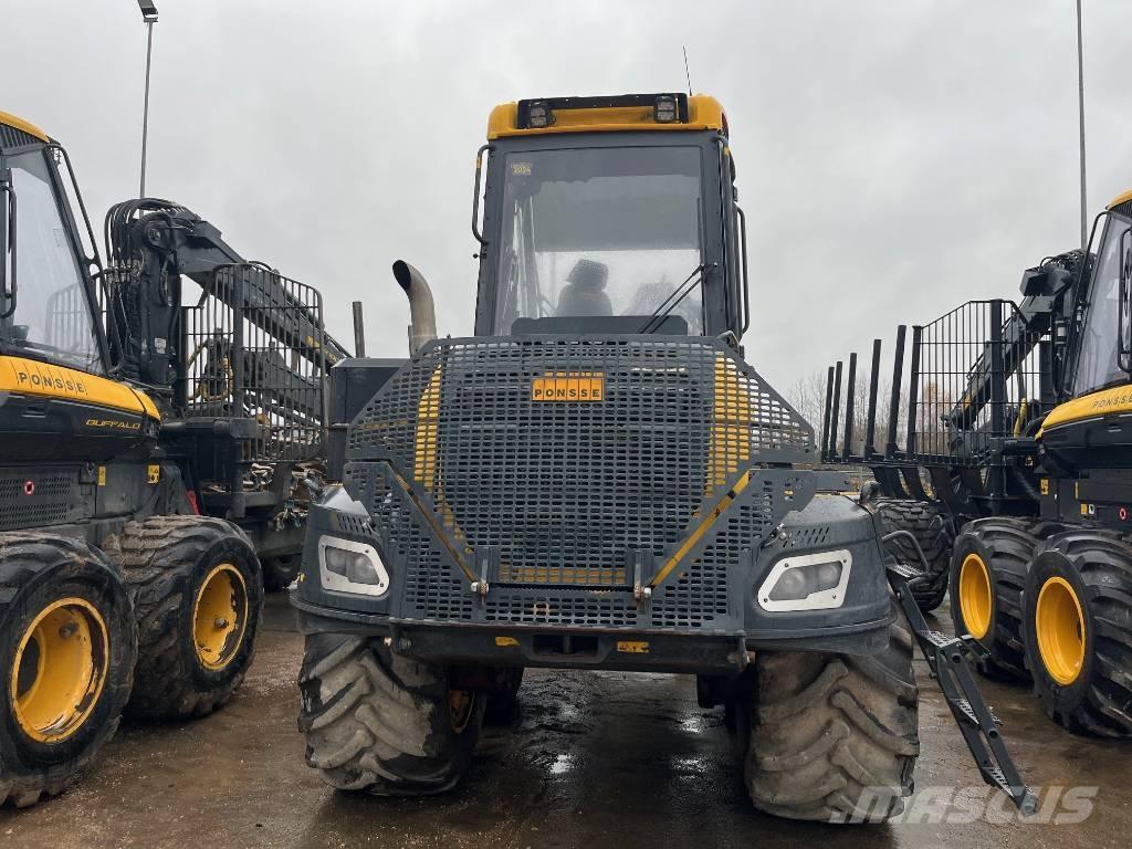 Ponsse Fox Harvester