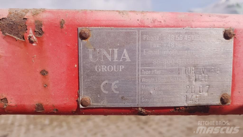 Unia TUR V6 Konventionelle Pflüge