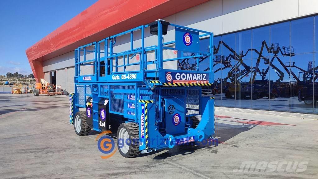 Genie GS 4390 RT Scheren-Arbeitsbühnen