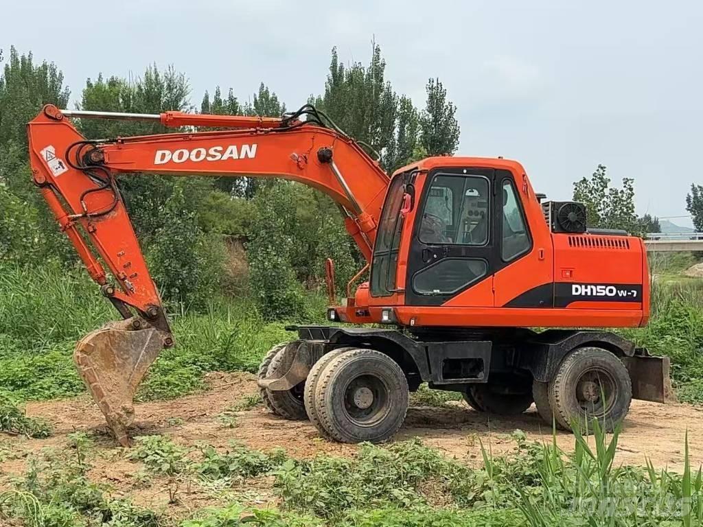 Doosan DH 150 W-7 Mobilbagger