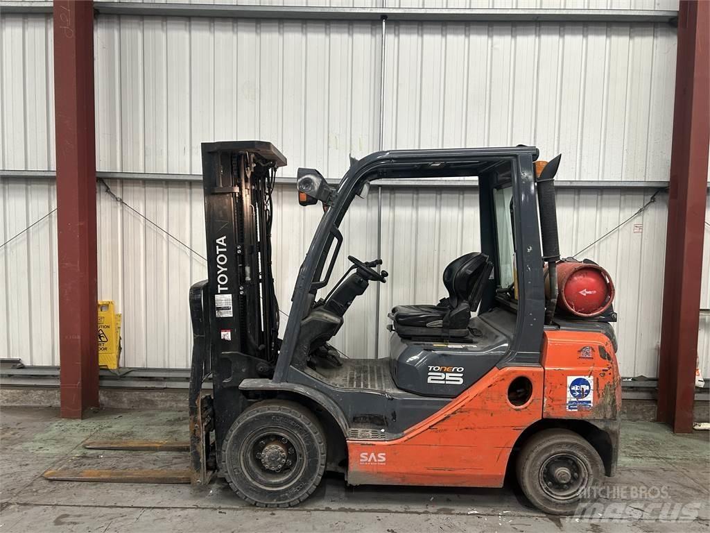 Toyota 02-8FGF25 LPG heftrucks