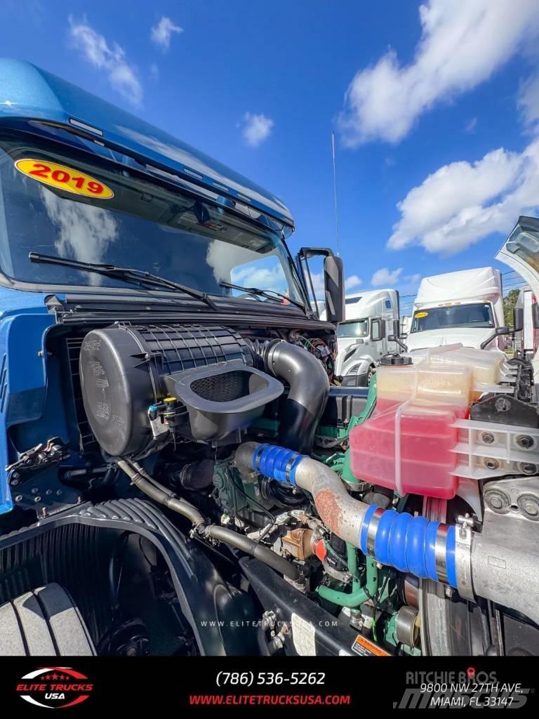 Volvo Commercial VNL Sattelzugmaschinen